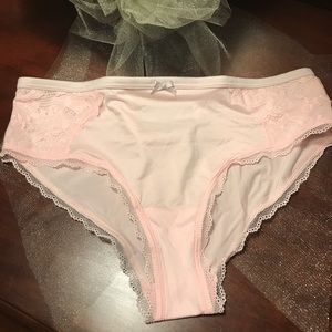 Victoria's Secret, NWOT, Hiphugger Panty, Size S/P